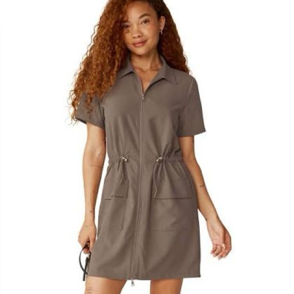 Beyond Yoga City Chic Dress size‎ xs. Taupe gray